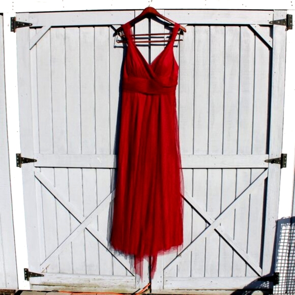 Ever Pretty Burgundy Tulle V-Neck Gown – Size 14 - Picture 3 of 7